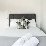 Sleek And Stylish 2Bd Home With A Garden Anerley